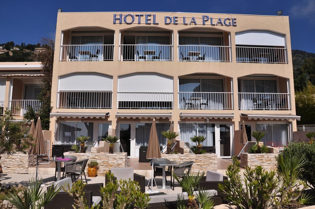 Hotel De La Plage Le Lavandou Exterior photo